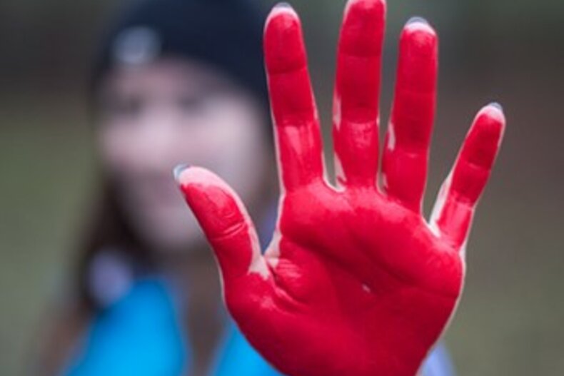 https://www.unicef.de/mitmachen/youth/good-action/-/red-hand-day/133216