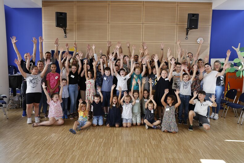 Dem Himmel ein Stück näher – 5. Generation Diesterweg-Stipendium in Offenbach | © Bernd Georg/ Die Bürgerstiftung Offenbach Dem Himmel ein Stück näher – 5. Generation Diesterweg-Stipendium in Offenbach | © Bernd Georg/ Die Bürgerstiftung Offenbach