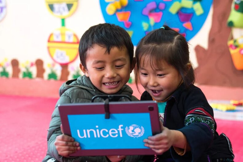 © UNICEF/ Bhutan © UNICEF/ Bhutan